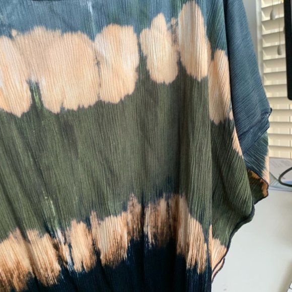 Ruby Rocks, Tie Dye Style Dress, Size 12 - Picture 4 of 6